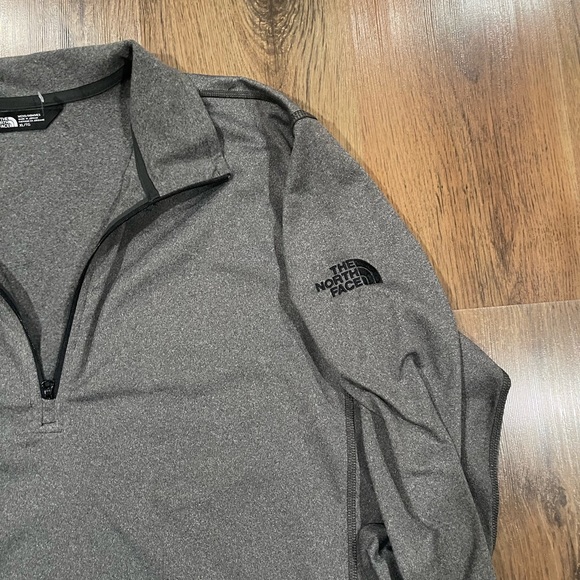 The North Face Jacket Tech 1/4 Zip Pullover Fleece Long Sleeve Grey - Picture 3 of 7